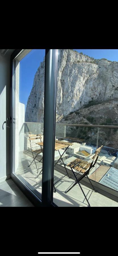 Cp High Floor Luxury Studio Gibraltar Exterior foto